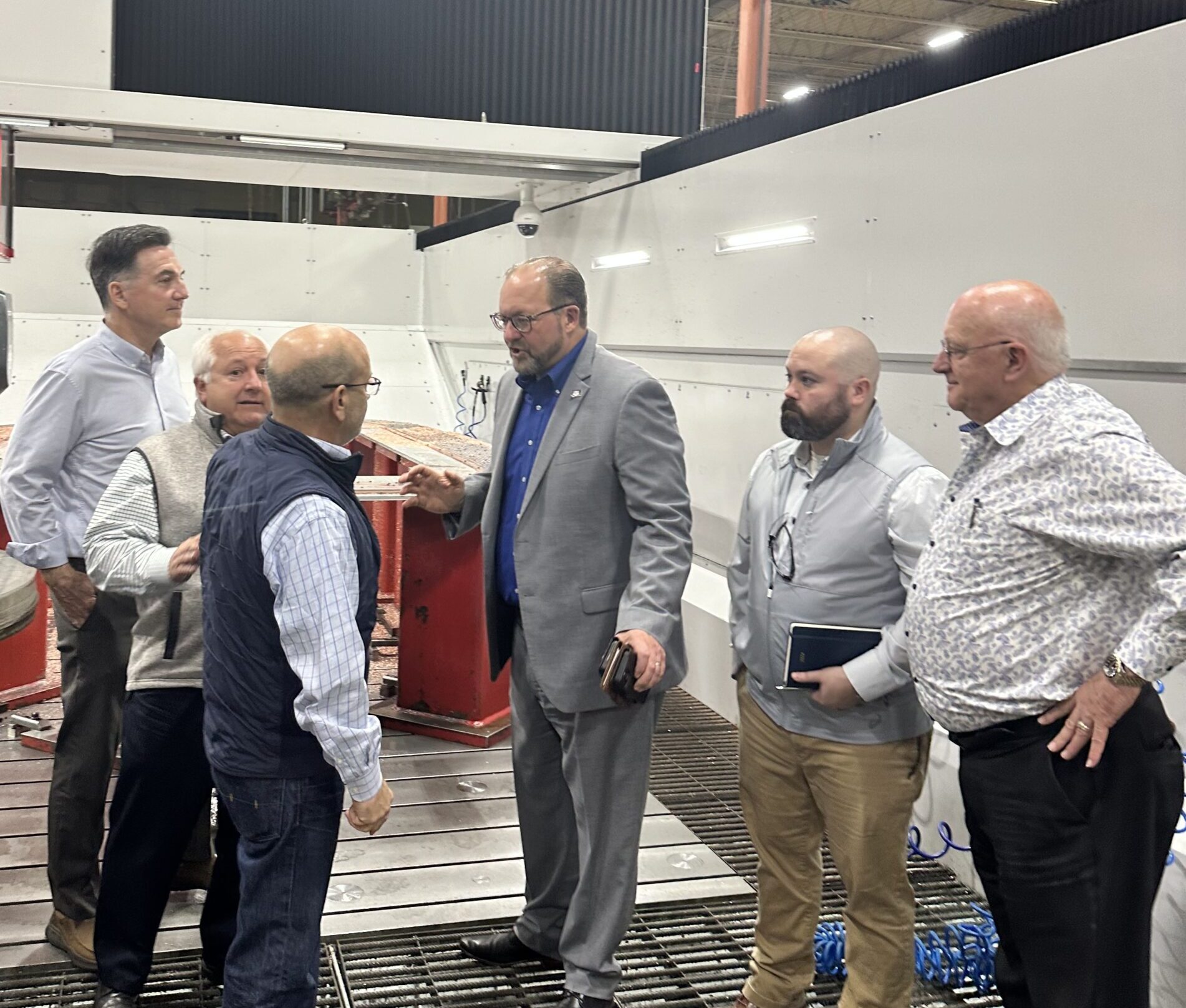 Paul Lavoie visits Reno Machine, tours their machine shop